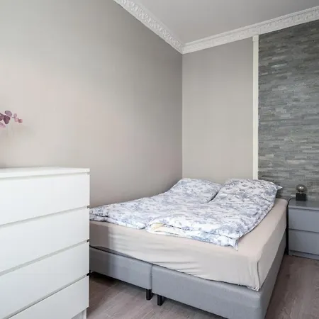 I Sentrum - 3 Soverom Apartment *